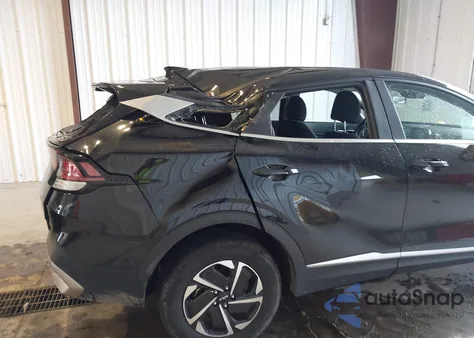 2023 Kia Sportage Hybrid Lx from USA, damaged, VIN KNDPUCAGXP7062698